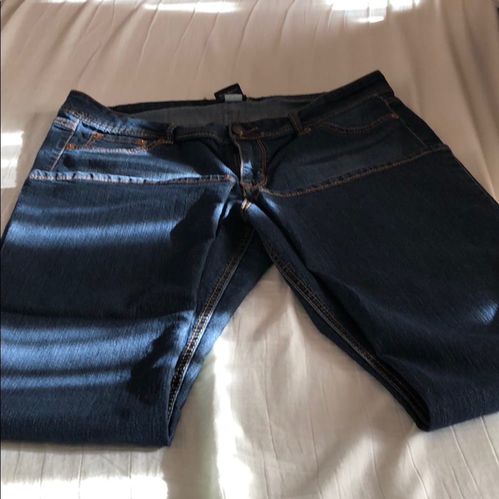 Jeans size 18